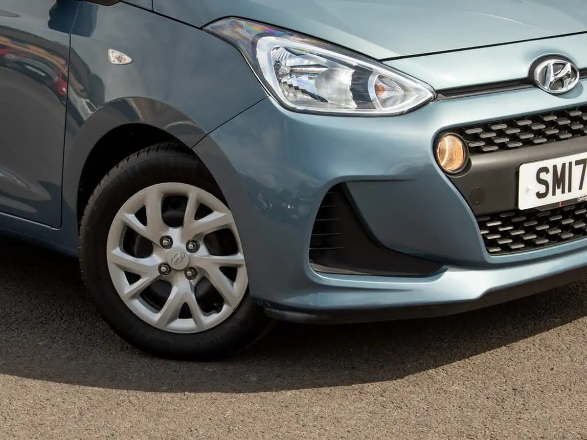 2017-hyundai-i10-10-se-big-10