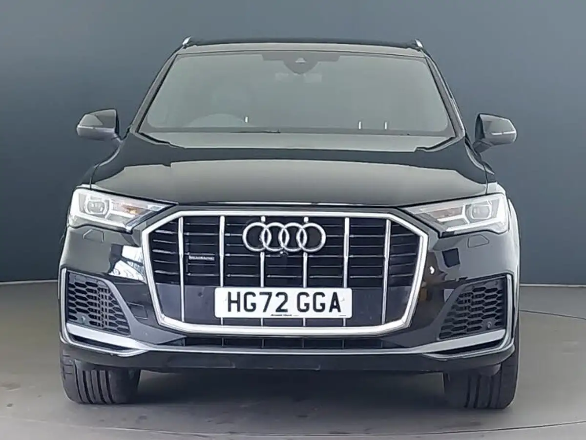 2022-audi-q7-30-55-tfsi-s-line-big-18