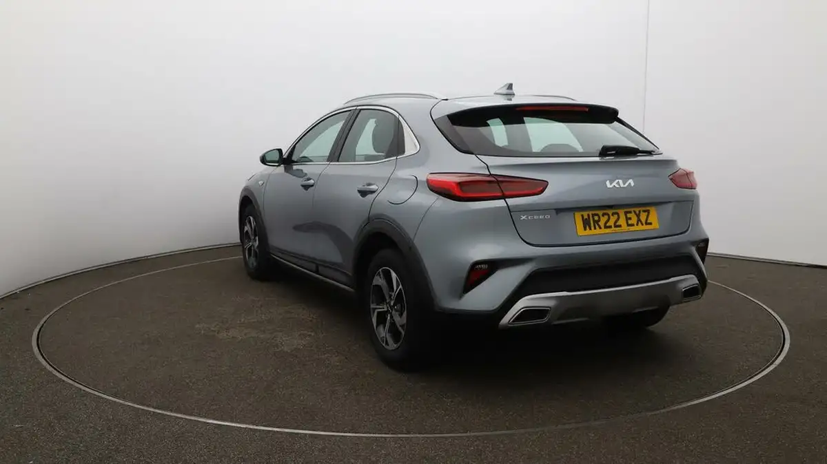 2022-kia-xceed-10-t-gdi-2-big-61