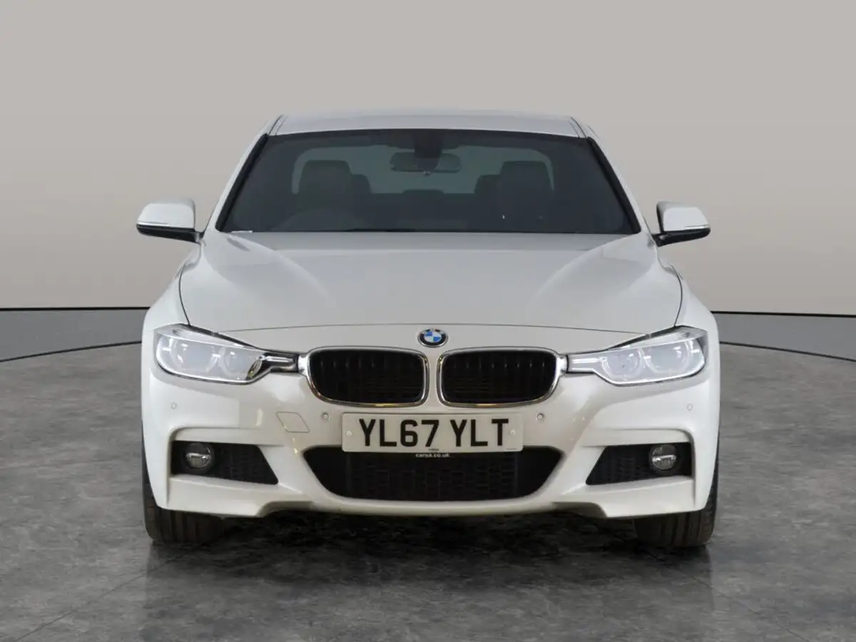 2018-bmw-3-series-20-330e-m-sport-big-15