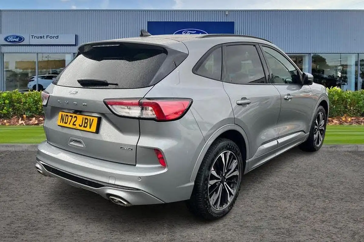 2022-ford-kuga-25t-st-line-x-edition-225ps-phev-big-3