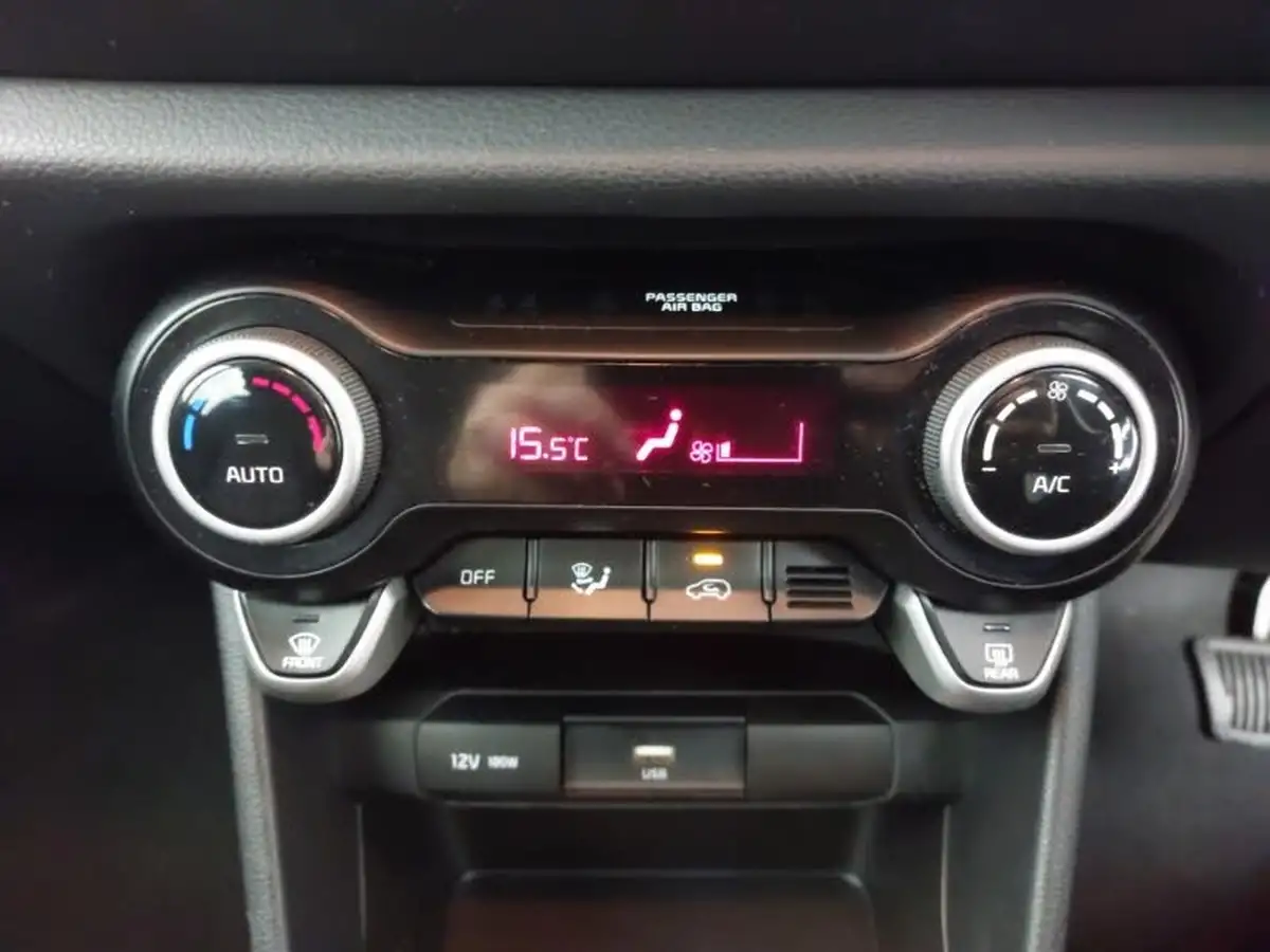 2024-kia-picanto-10-3-66bhp-auto-seq-big-16