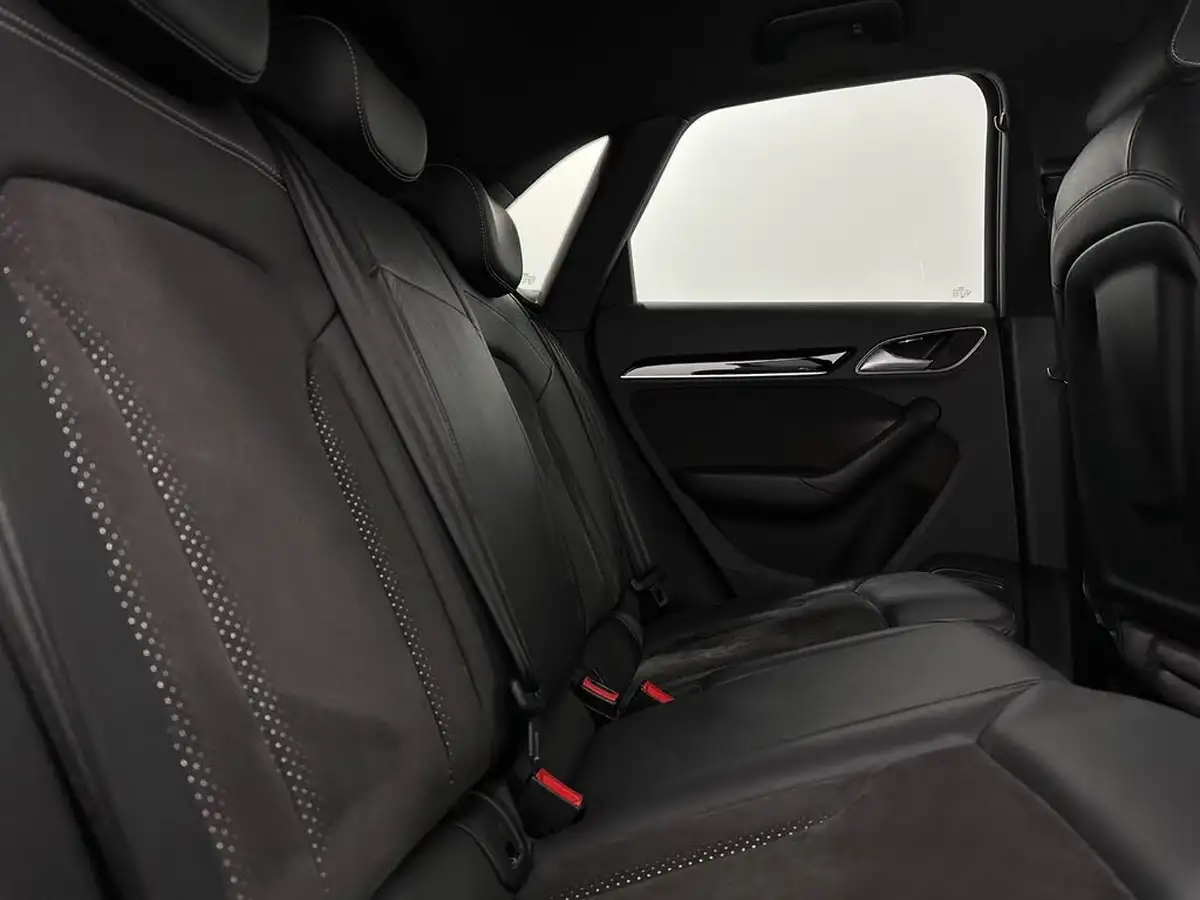 2018-audi-q3-14-tfsi-black-edition-s-tronic-big-40