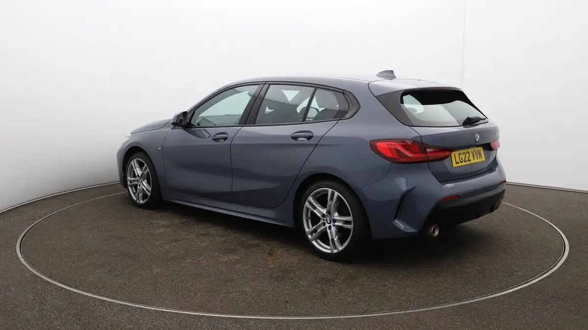 2022-bmw-1-series-15-118i-m-sport-lcp-dct-big-66