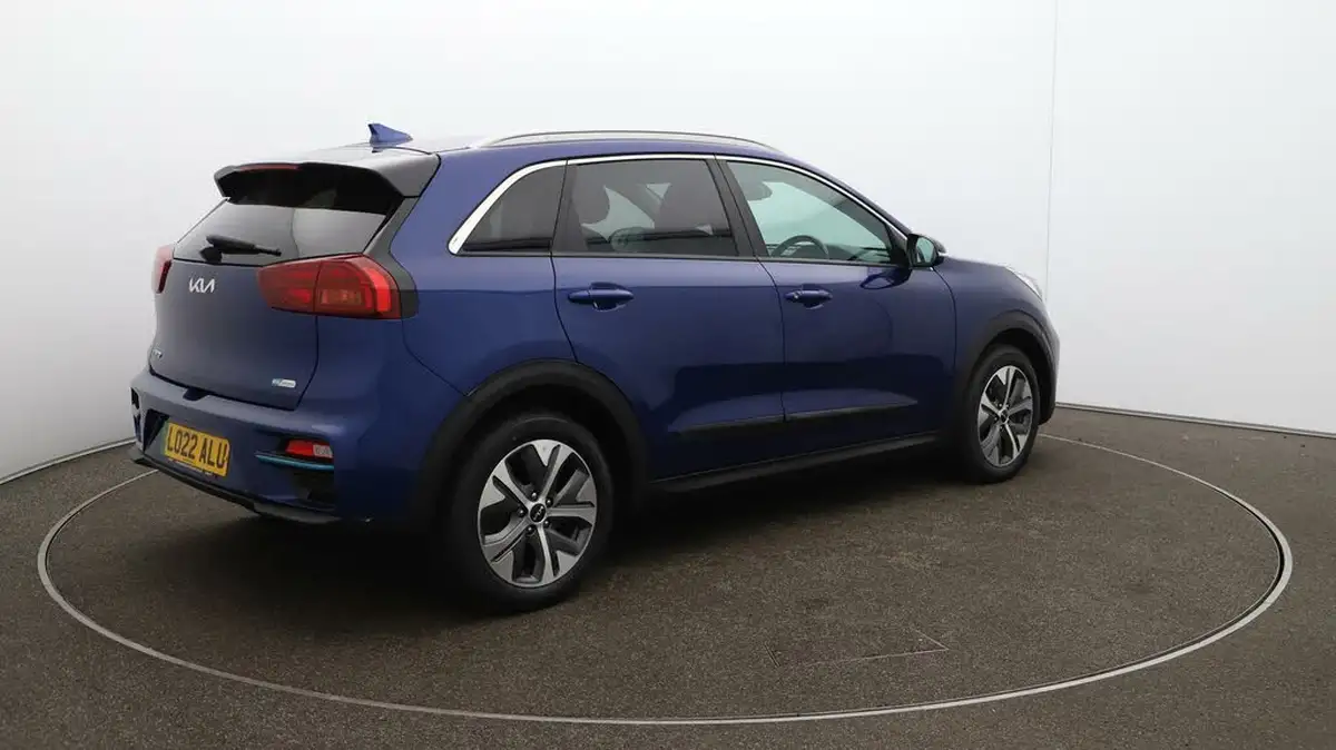 2022-kia-niro-ev-e-2-big-52
