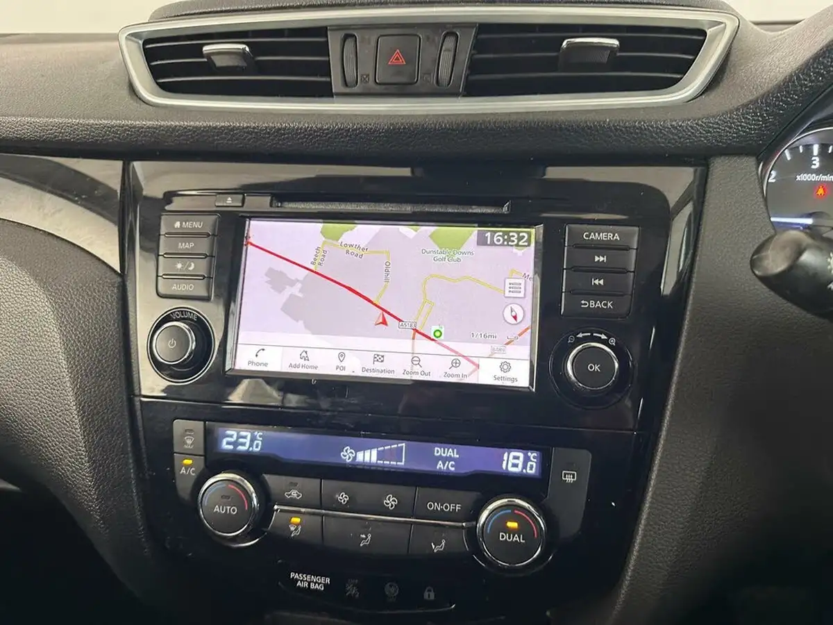2019-nissan-qashqai-15dci-acenta-premium-17in-alloys-dct-big-32