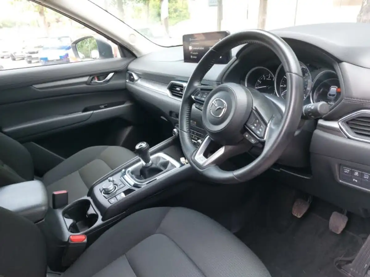 2024-mazda-cx-5-20-centre-line-big-11