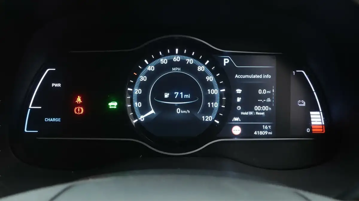 2021-hyundai-kona-e-premium-204ps-big-10