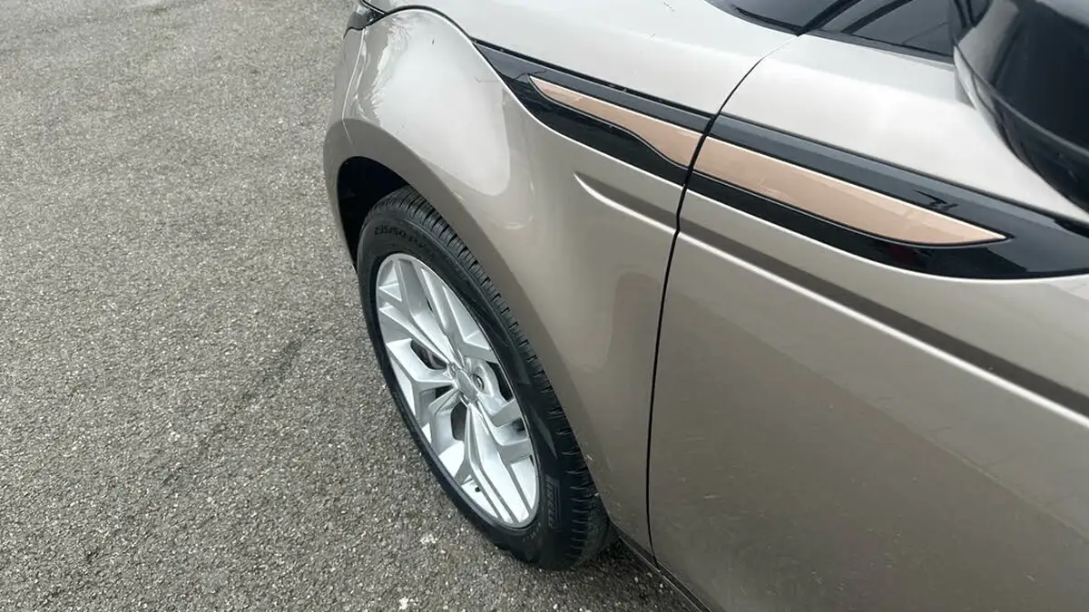2022-land-rover-range-rover-evoque-20-d200-r-dynamic-se-big-19