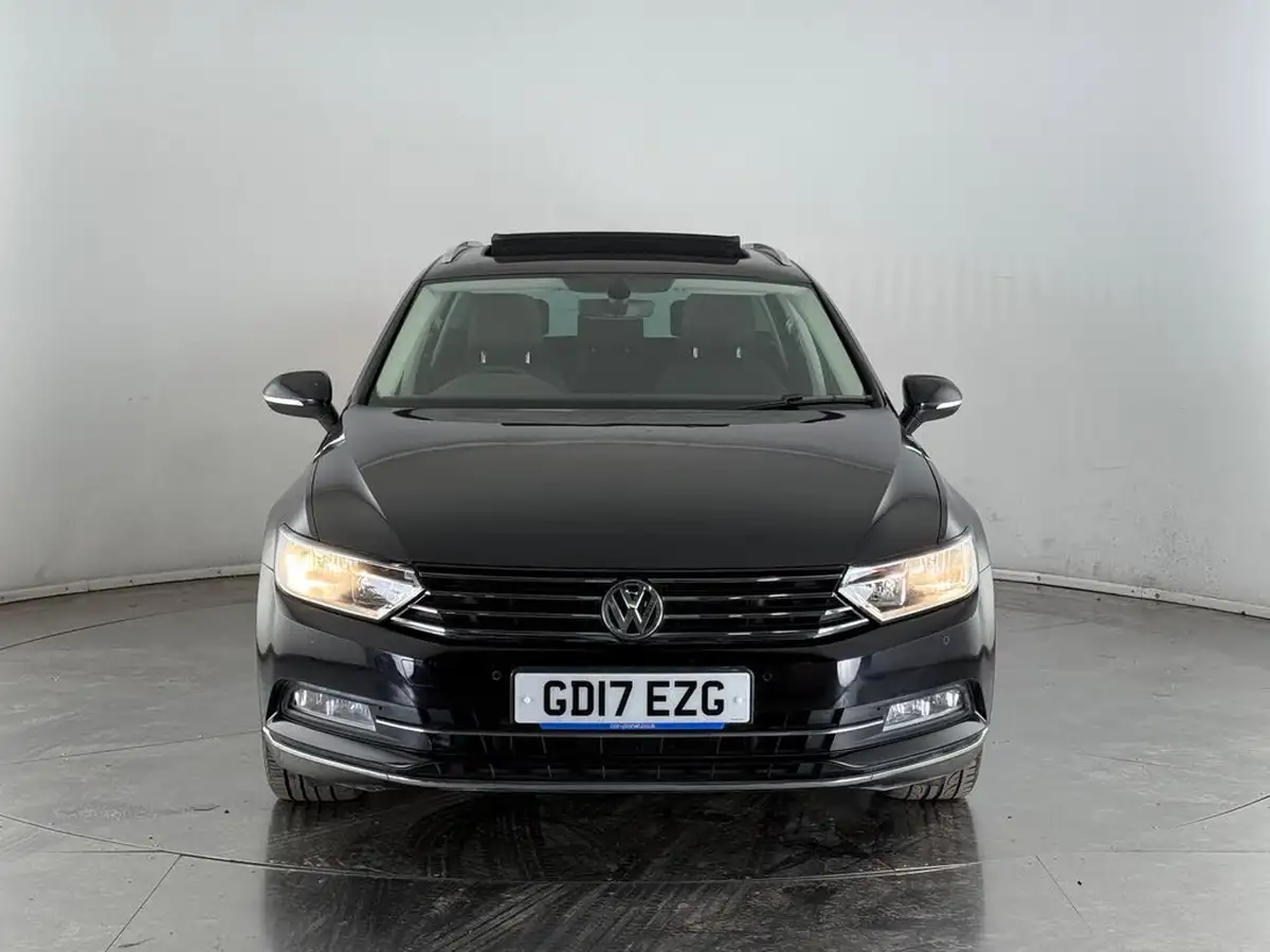 2017-volkswagen-passat-20tdi-gt-150ps-ss-estate-5d-dsg-big-6
