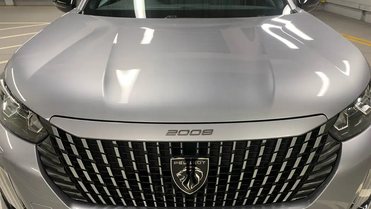 2024-peugeot-2008-suv-e-allure-136ps-50kwh-big-44