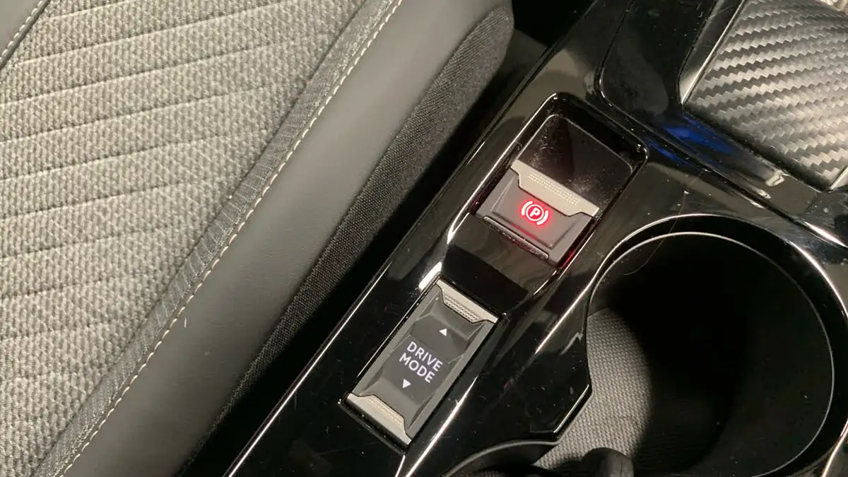 2024-peugeot-2008-suv-e-allure-136ps-50kwh-big-20