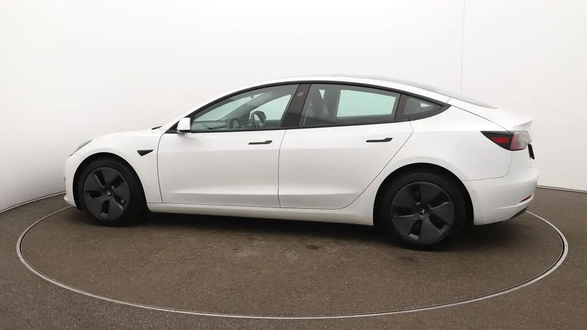 2021-tesla-model-3-e-standard-plus-big-57
