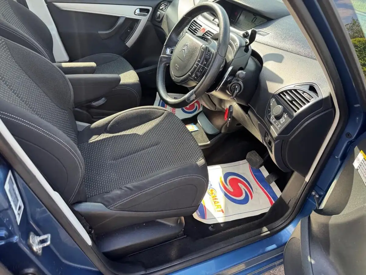 2012-citroen-c4-picasso-16e-hdi-edition-big-27