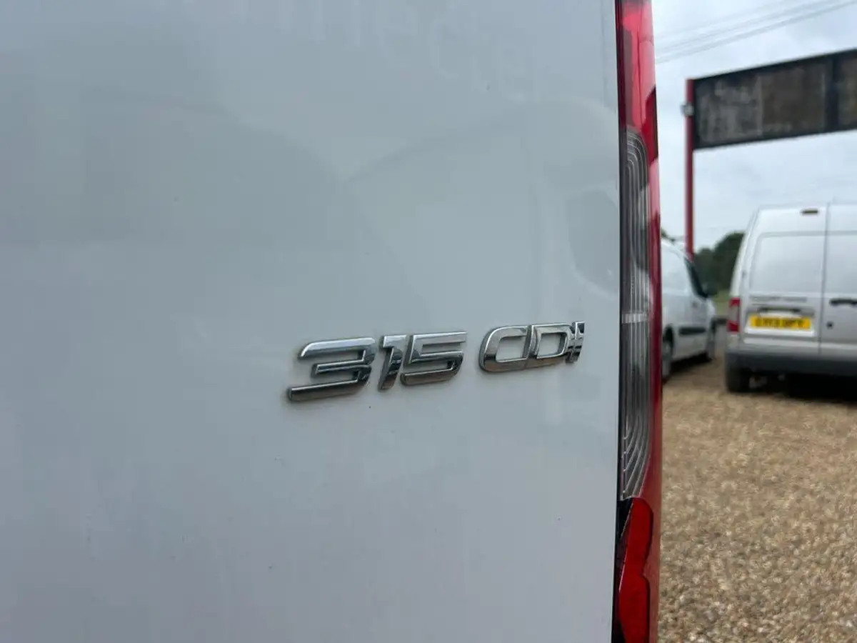 2020-mercedes-benz-sprinter-20cdi-315-l1h1-progressive-big-32