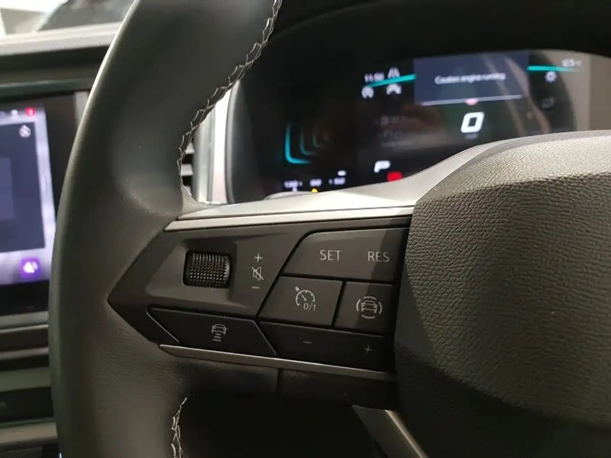 2024-seat-ateca-15-ecotsi-xperience-dsg-big-13