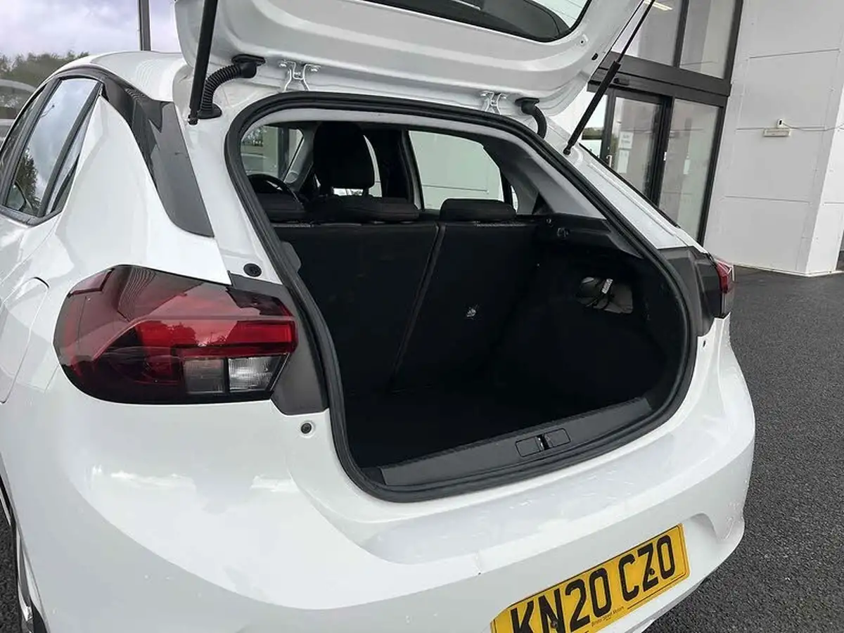2020-vauxhall-corsa-12i-se-big-16
