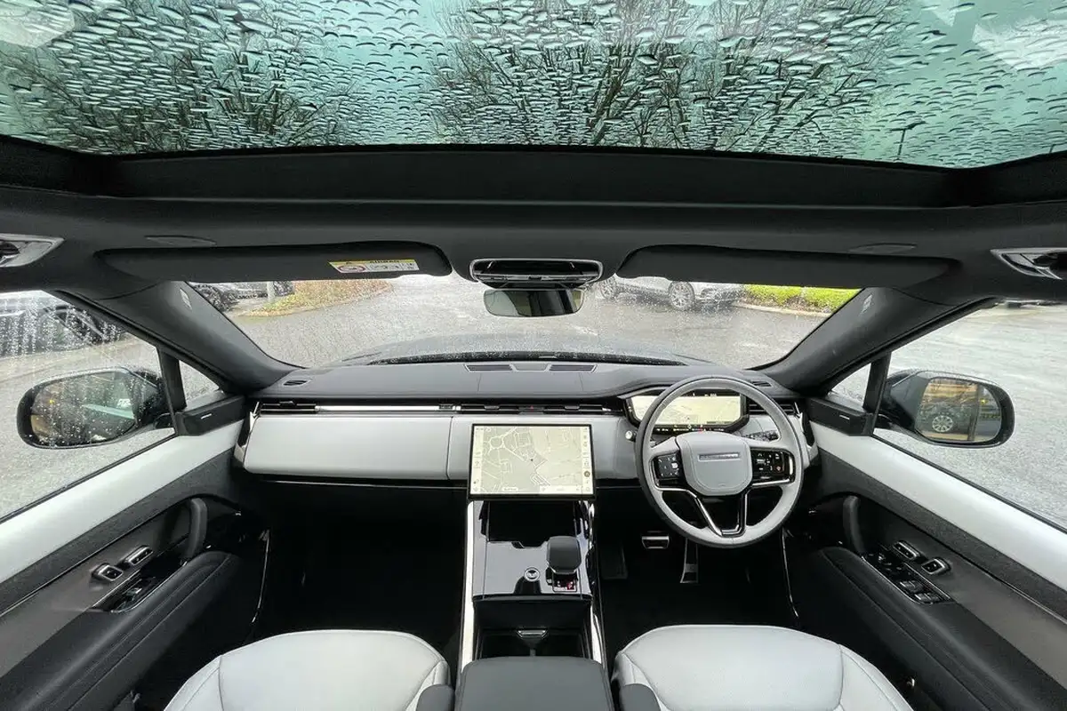 2024-land-rover-range-rover-sport-30-d300-dynamic-se-big-2