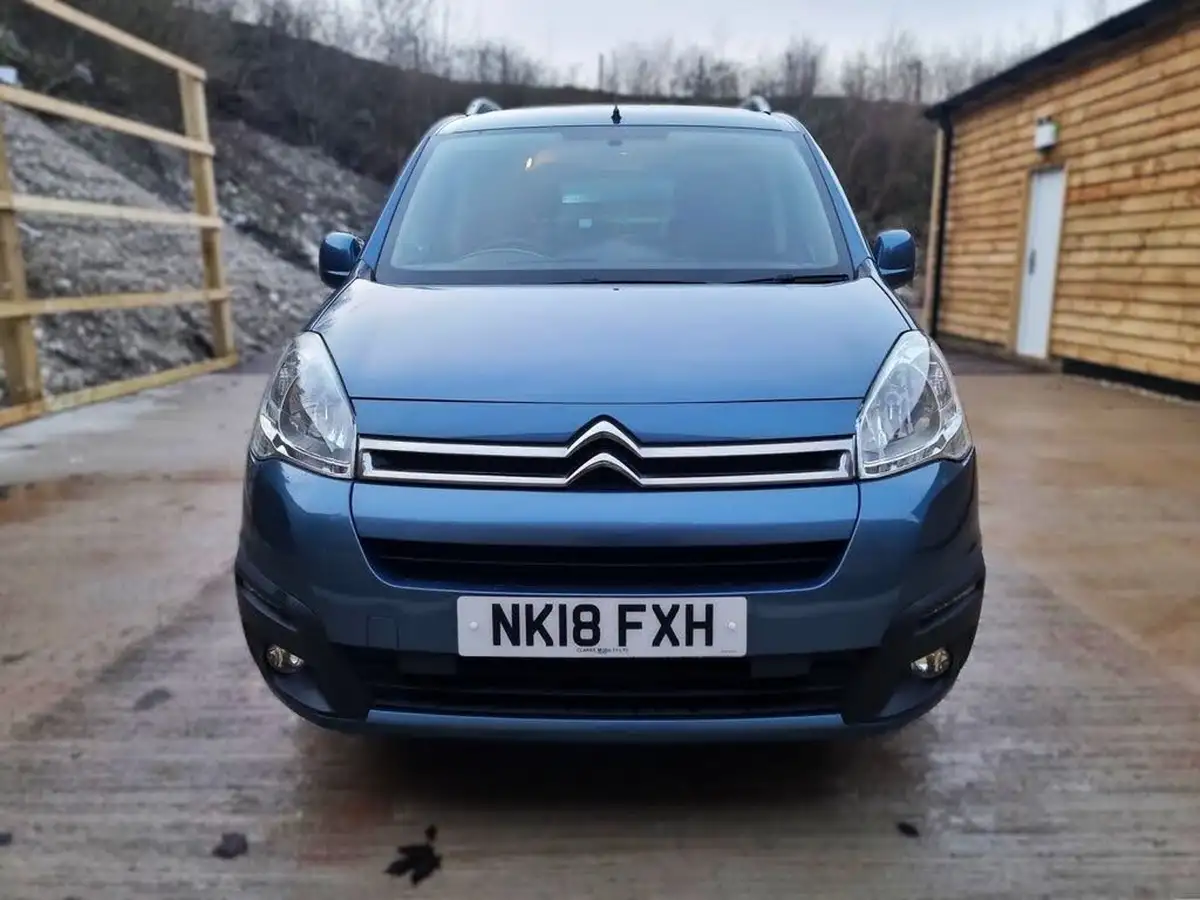 2018-citroen-berlingo-16bluehdi-multispace-feel-102ps-ss-etg6-big-13