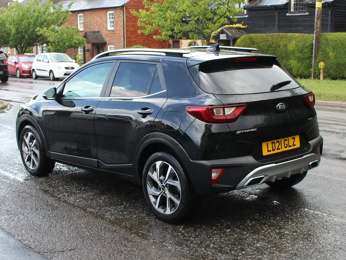 2021-kia-stonic-10-t-gdi-gt-line-big-12