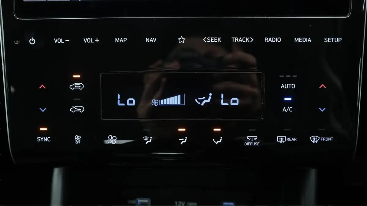 2022-hyundai-tucson-16-t-gdi-se-connect-150ps-big-12