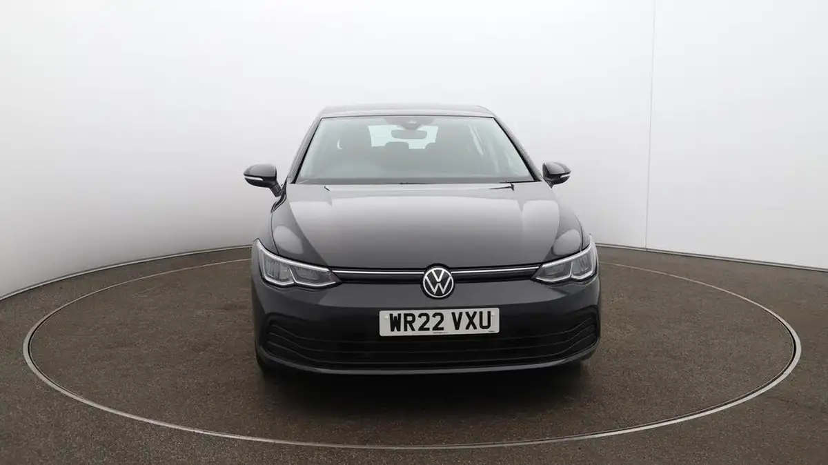 2022-volkswagen-golf-15-tsi-life-130ps-hatchback-big-39