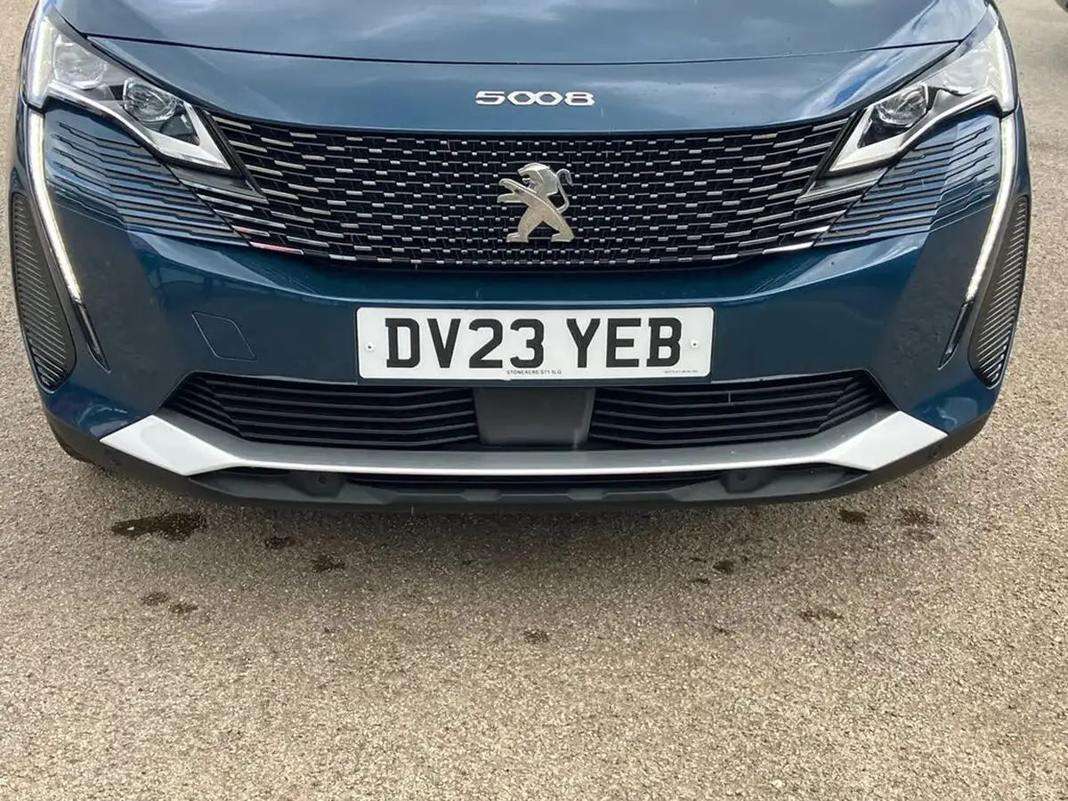 2023-peugeot-5008-suv-15-bluehdi-gt-130ps-eat8-big-35