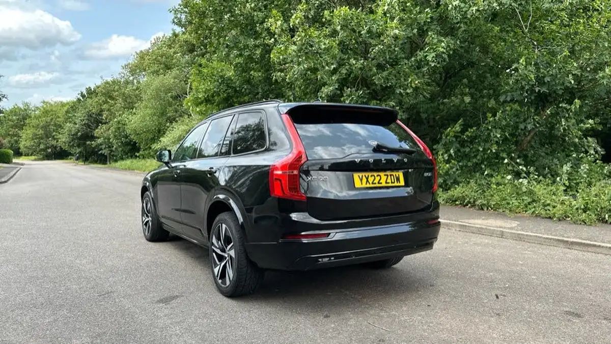 2022-volvo-xc90-20td-b5-r-design-big-45