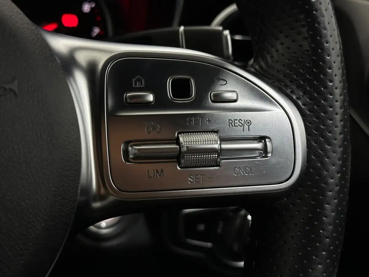2018-mercedes-benz-c-class-15-c200-amg-line-ss-estate-5d-big-13