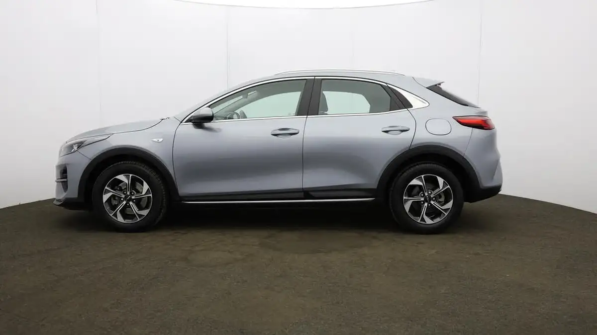 2022-kia-xceed-10-t-gdi-2-big-70