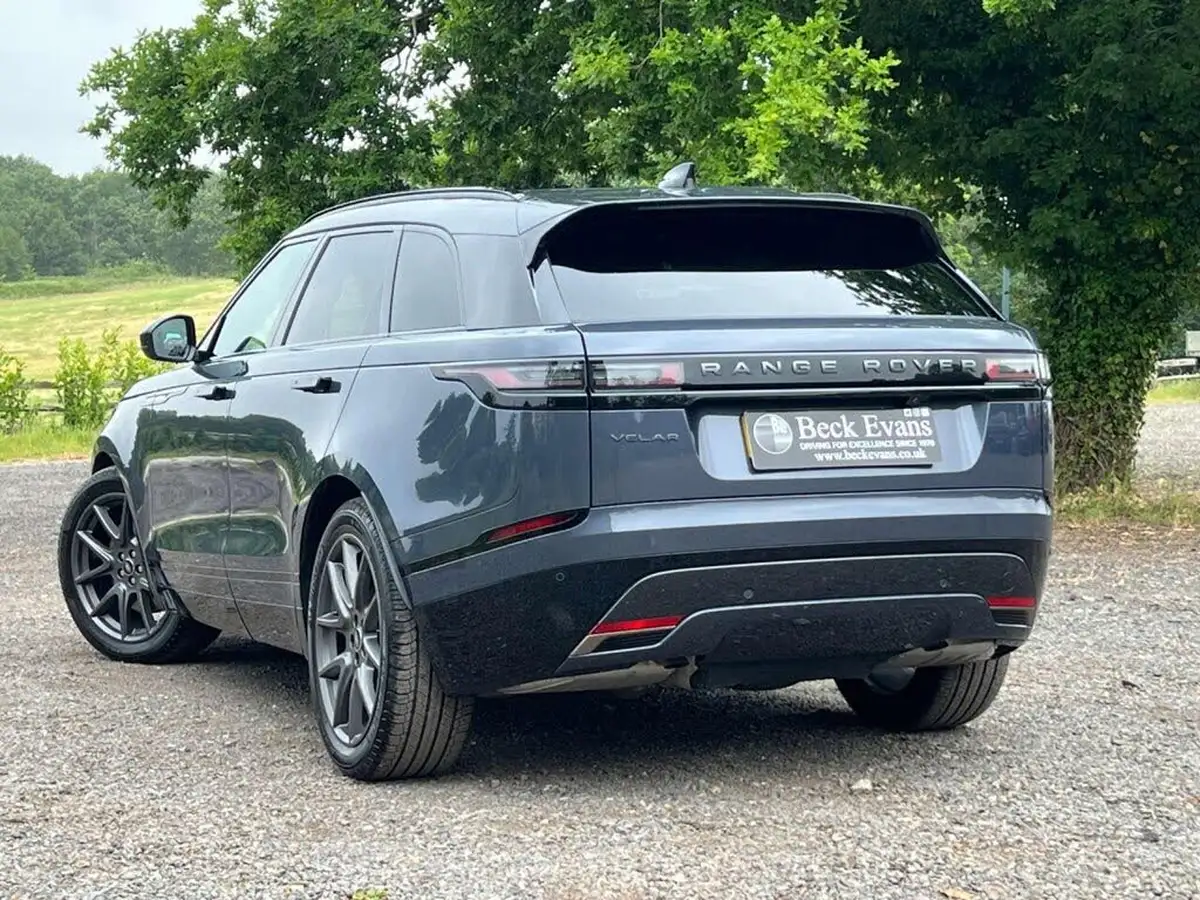 2025-land-rover-range-rover-velar-30-d300-dynamic-hse-big-28