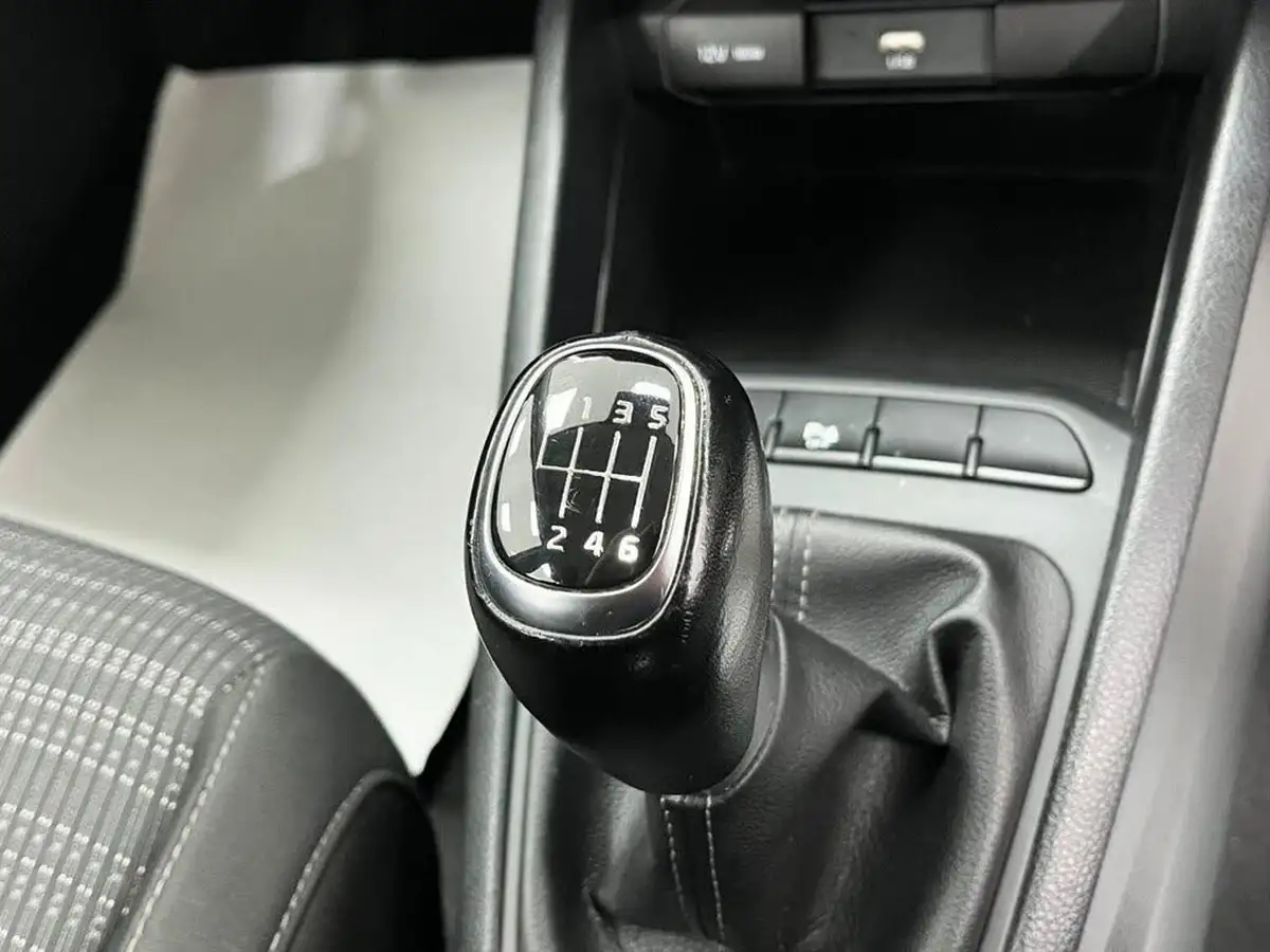 2021-kia-stonic-10-t-gdi-2-99bhp-big-20