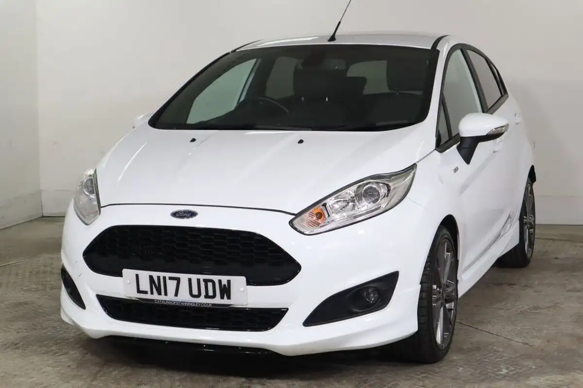 2017-ford-fiesta-10t-st-line-100ps-5d-big-2