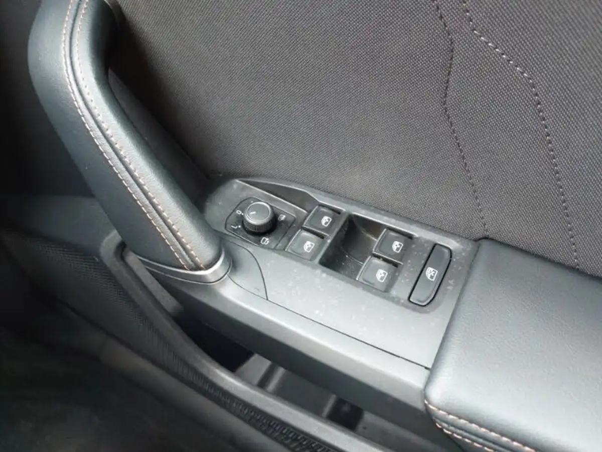 2021-cupra-formentor-15-tsi-v1-dsg-big-18