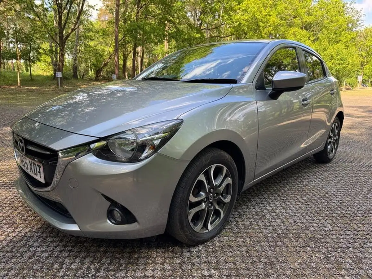 2016-mazda-mazda2-15td-sport-nav-big-6