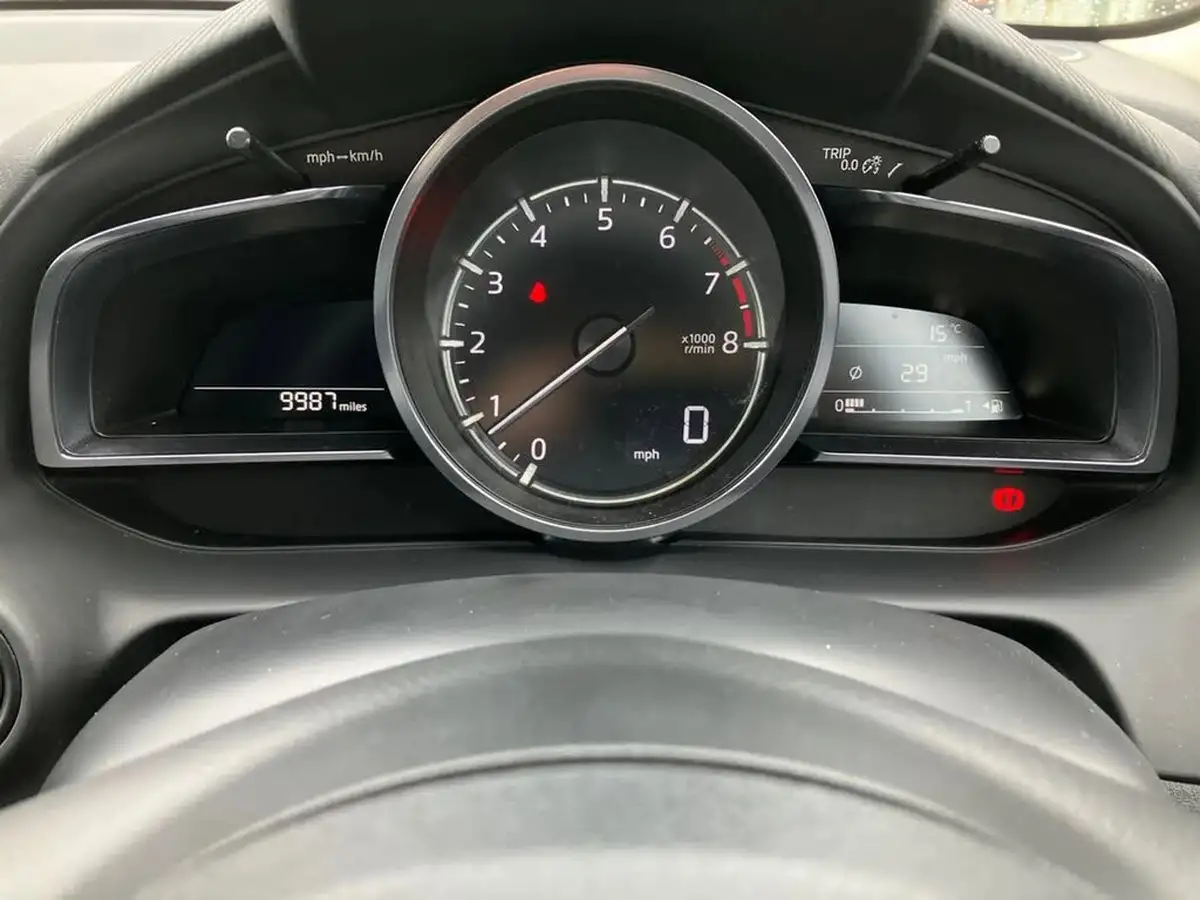 2023-mazda-mazda2-15-e-skyactiv-g-gt-sport-big-15