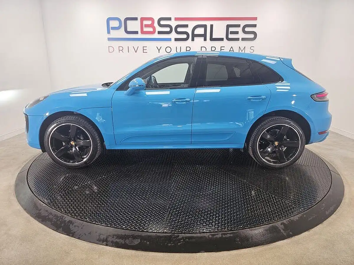 2018-porsche-macan-big-18