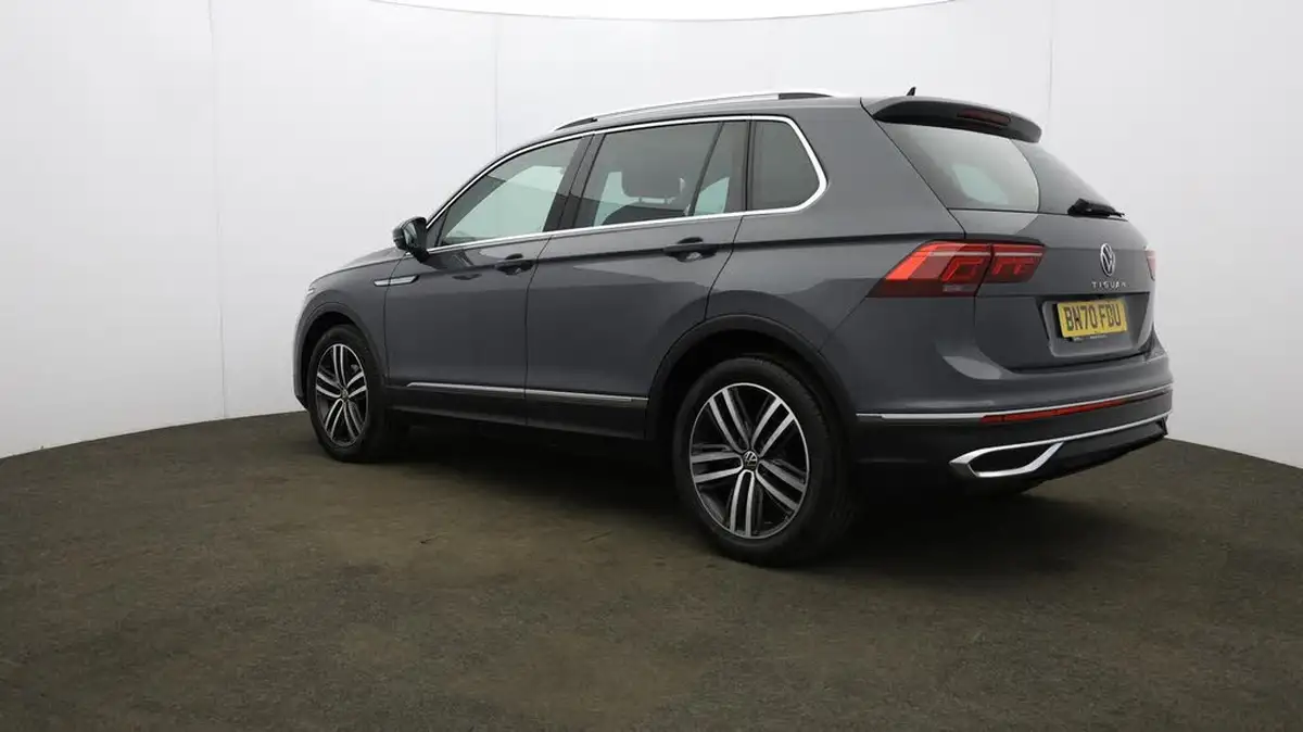 2020-volkswagen-tiguan-15-tsi-elegance-big-32