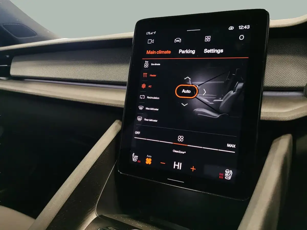 2021-polestar-polestar-2-e-ps2-300kw-longe-dual-plus-pilot-big-30
