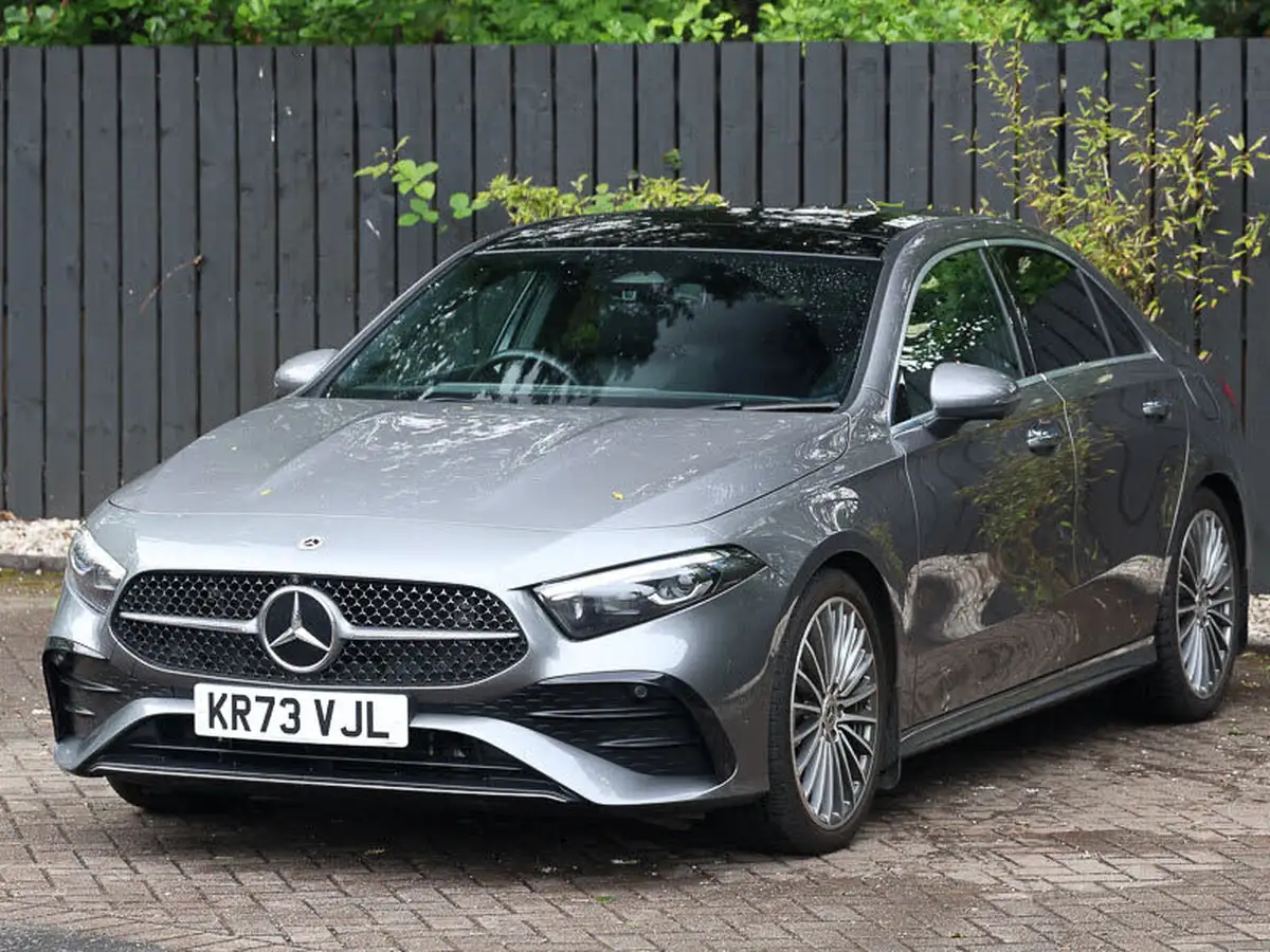 2023-mercedes-benz-a-class-big-16