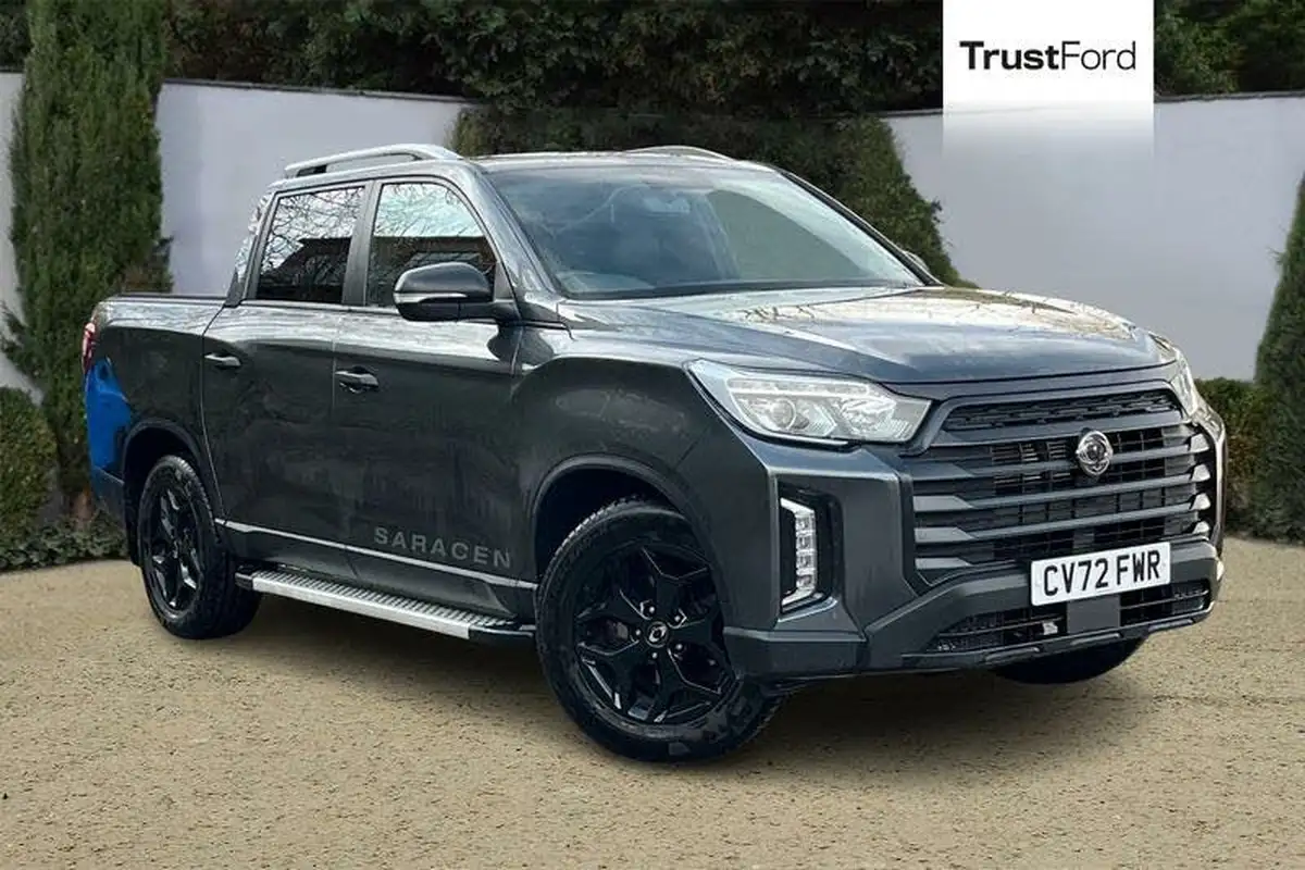 2022-kgm-ssangyong-musso-22td-saracen-202pseu6d-big-0