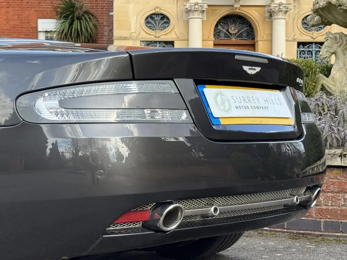 2010-aston-martin-db9-60-volante-touchtronic-ii-big-33