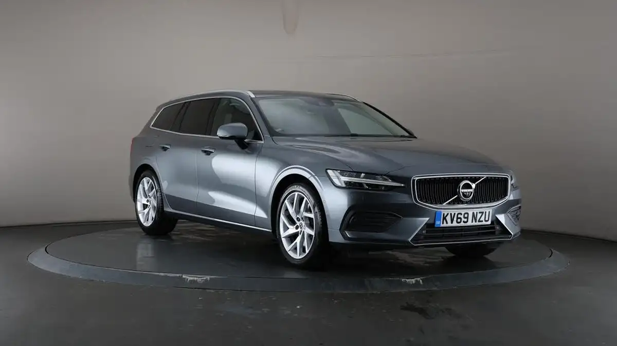 2019-volvo-v60-20-t5-momentum-plus-big-53