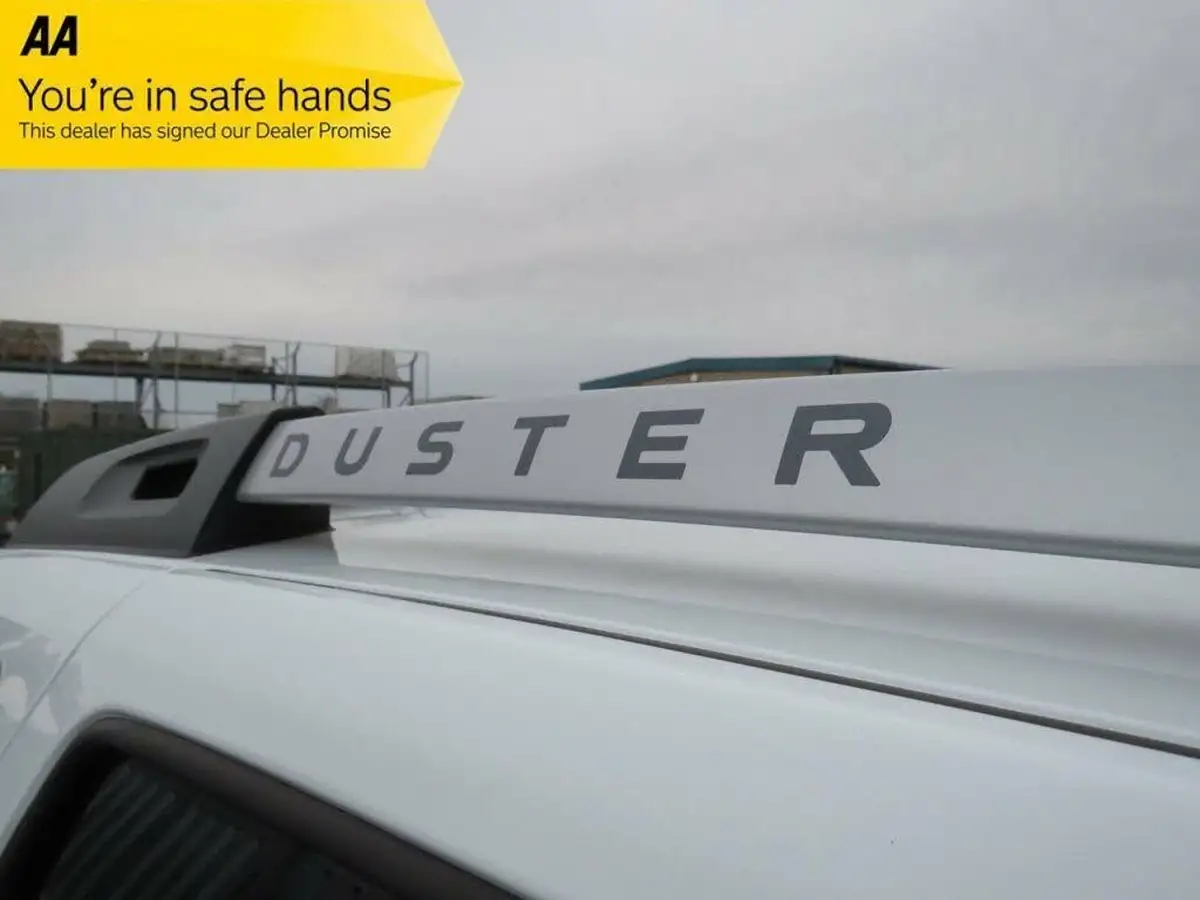 2018-dacia-duster-15dci-laureate-110hp-eu6-4x4-window-van-big-8
