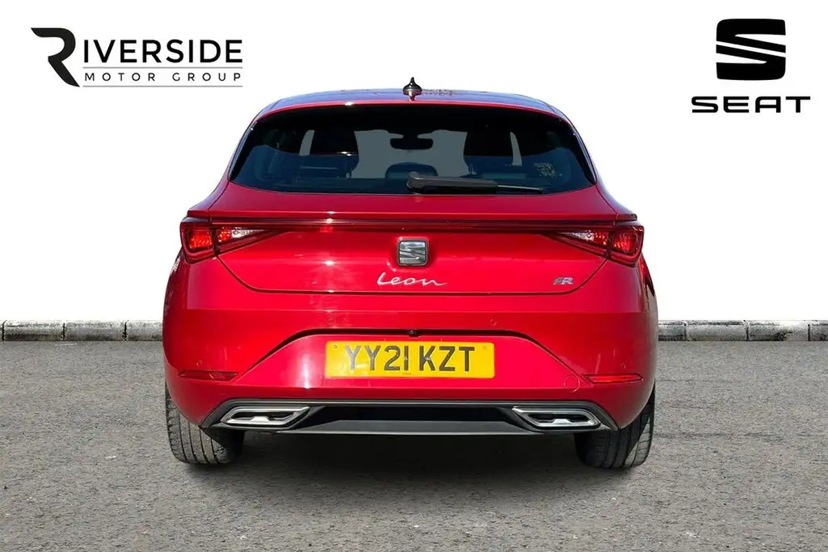 2021-seat-leon-15-etsi-fr-first-edition-hatchback-big-9