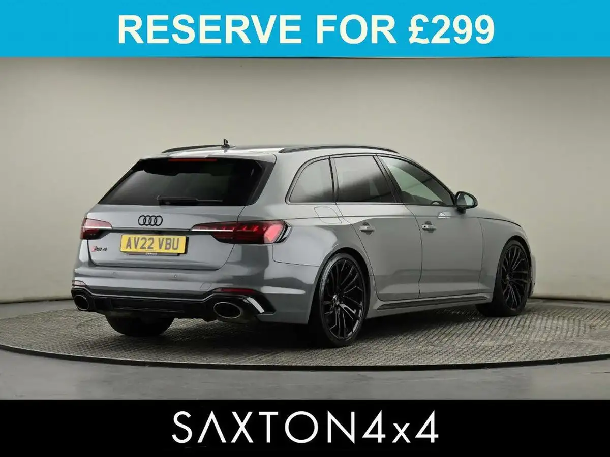 2022-audi-rs4-avant-29-tfsi-carbon-black-big-27
