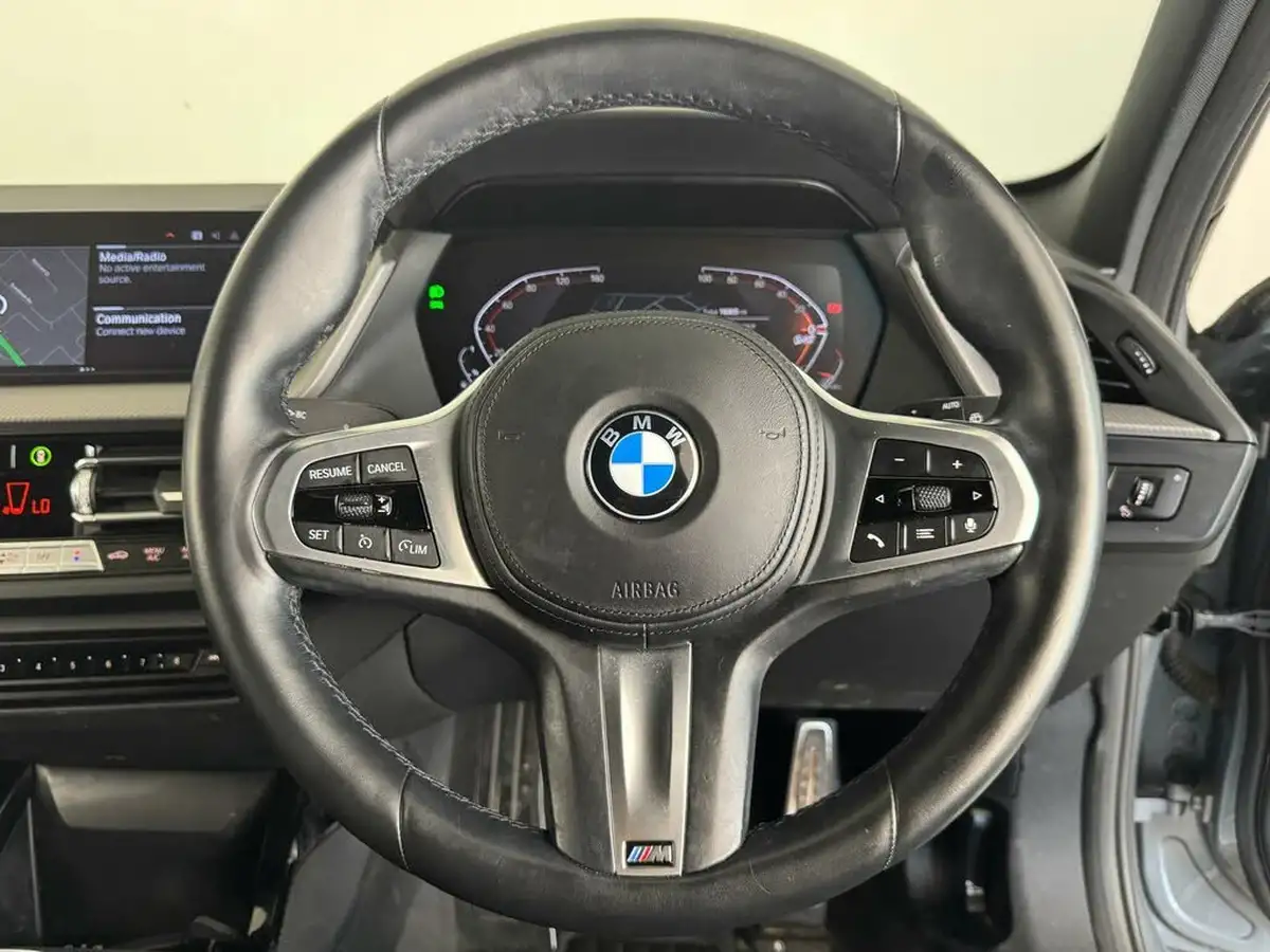 2023-bmw-1-series-15-118i-m-sport-lcp-dct-big-57