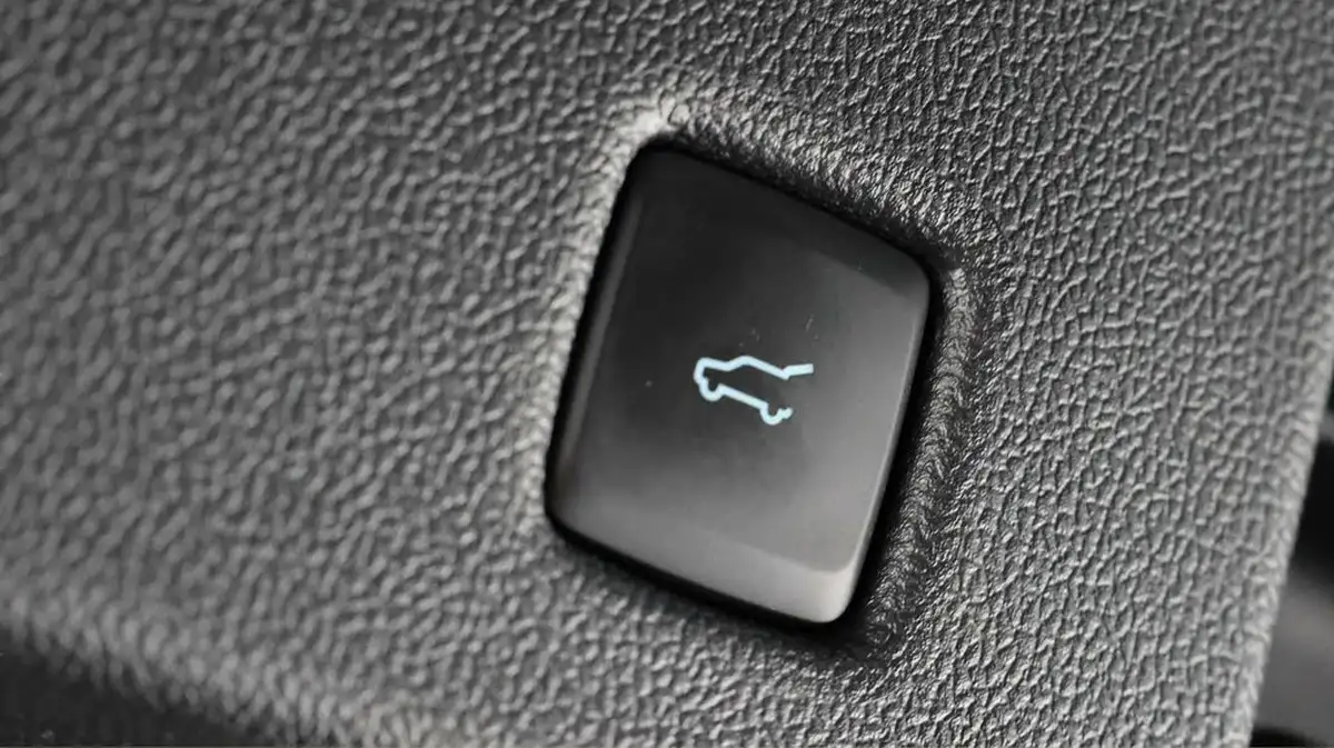 2022-ford-kuga-15-titanium-edition-auto-big-22
