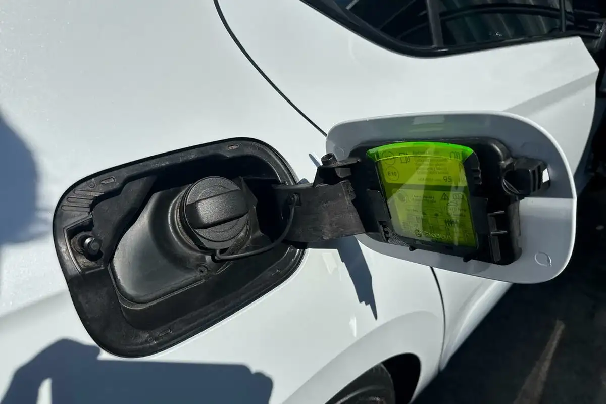 2020-skoda-superb-20-tsi-sportline-plus-190ps-hatchback-big-7
