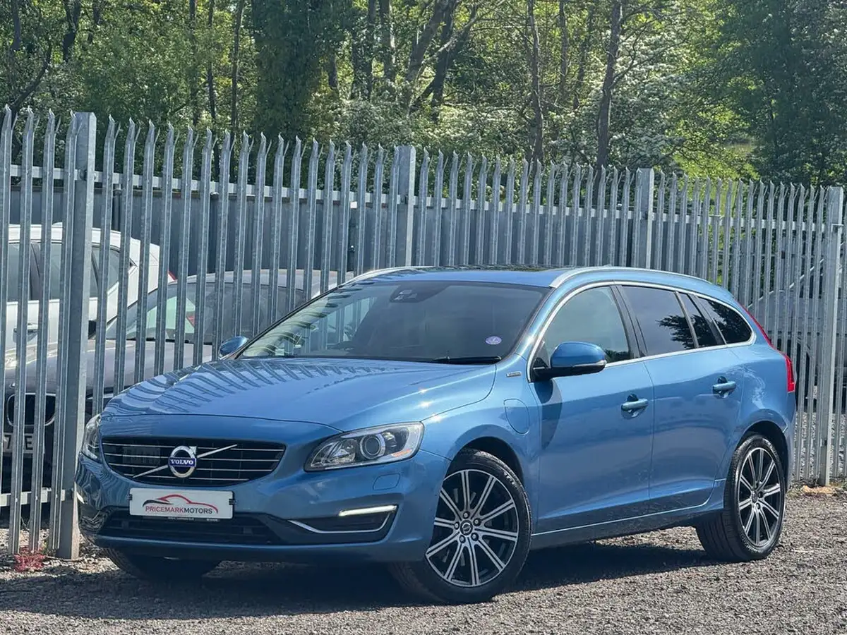 2014-volvo-v60-24td-d6-hybrid-big-35